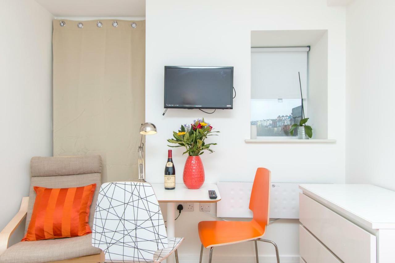 Bristol Central Serviced Apartment Bagian luar foto